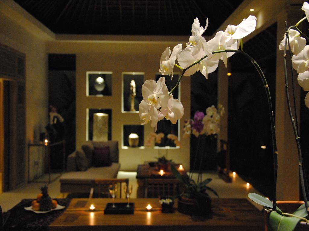 Villa Bali Asri Batubelig Σεμινιάκ Δωμάτιο φωτογραφία